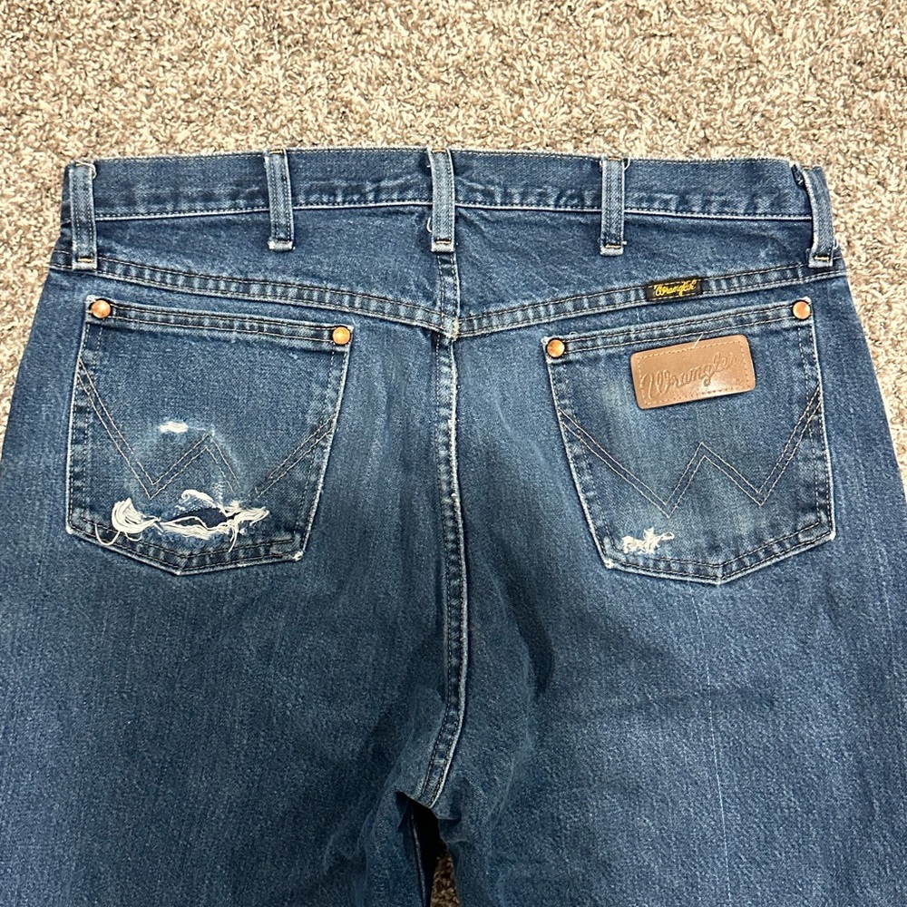 Vintage Wrangler Men's Relaxed Fit Denim Jeans